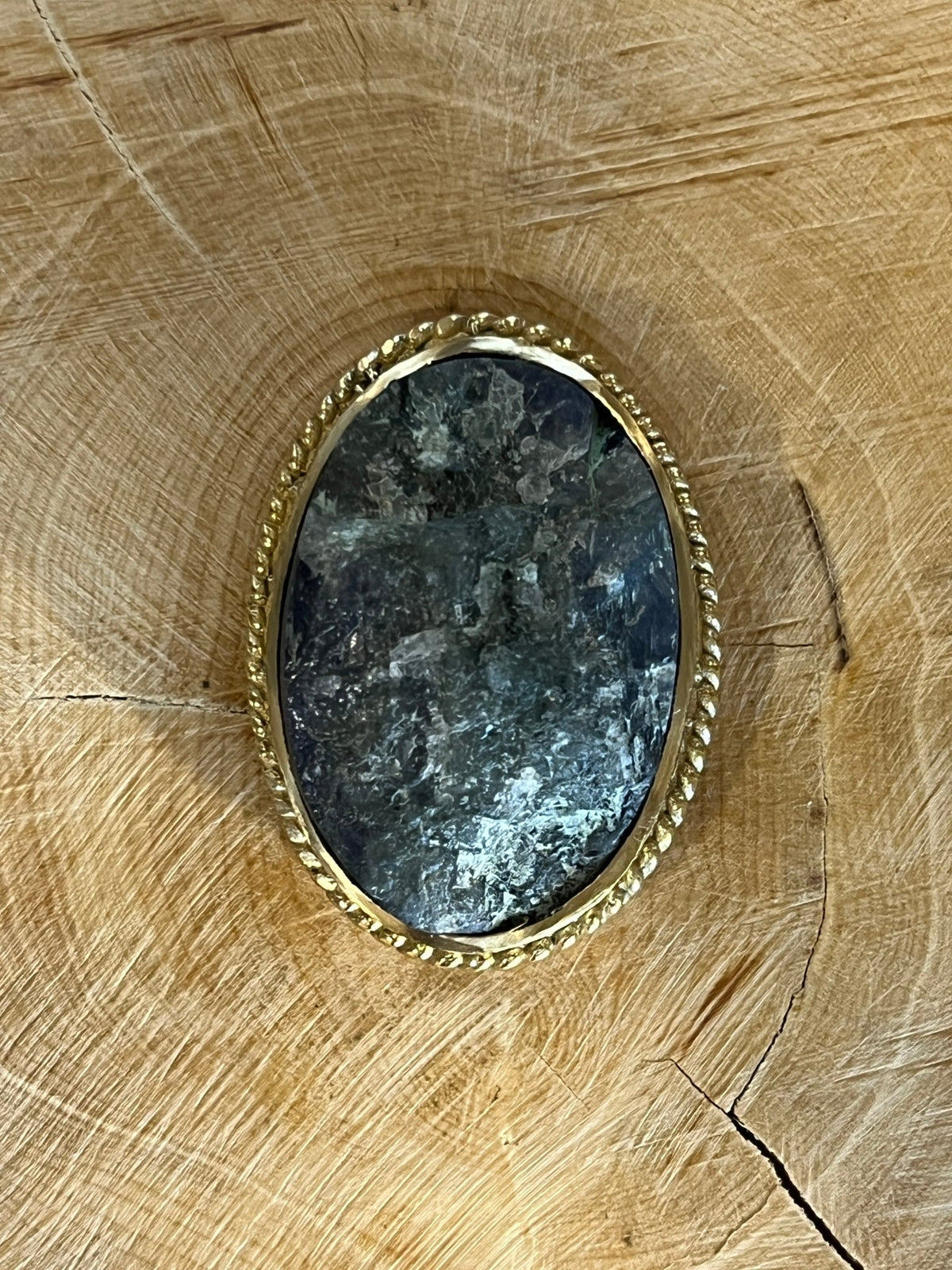 Labradorite sertie doré n°D2 (3,4cm x 2,4cm) - Solyluna Macramé