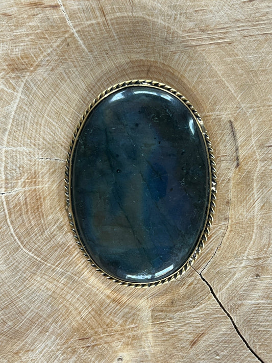 Labradorite sertie doré n°D4 (4,4cm x 3,2cm) - Solyluna Macramé