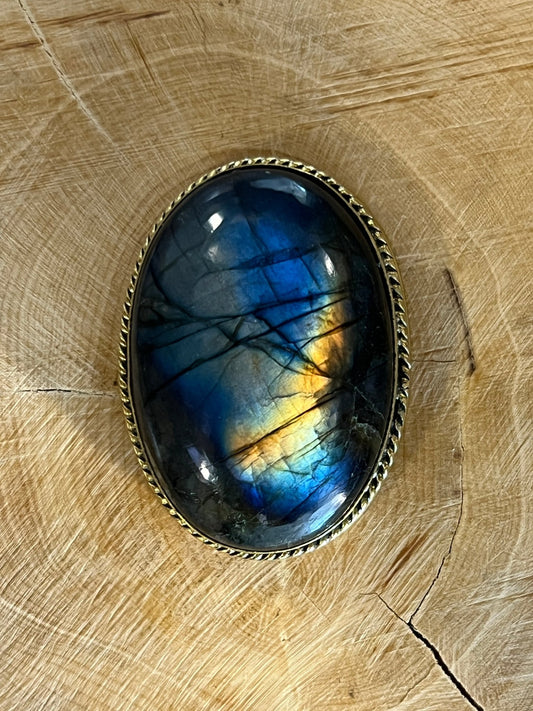 Labradorite sertie doré n°D5 (3,8cm x 2,7cm) - Solyluna Macramé