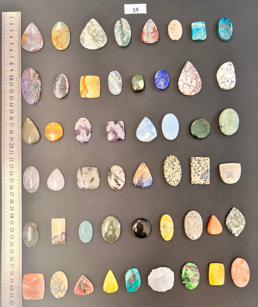 Lot de 50 pierres N°14 - Solyluna Macramé