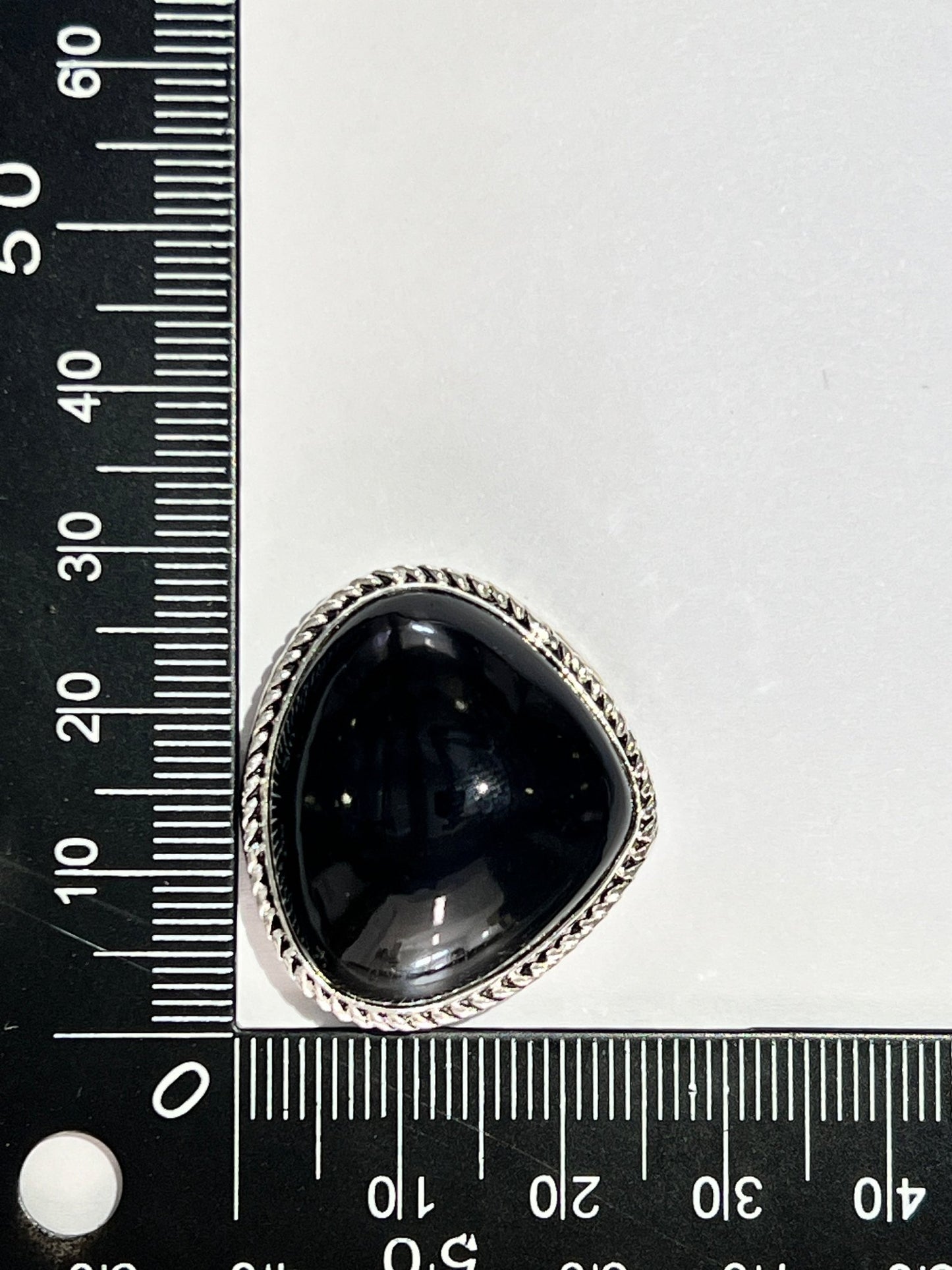 Obsidienne sertie argenté n°A2 (2,9cm x 2,6cm) - Solyluna Macramé