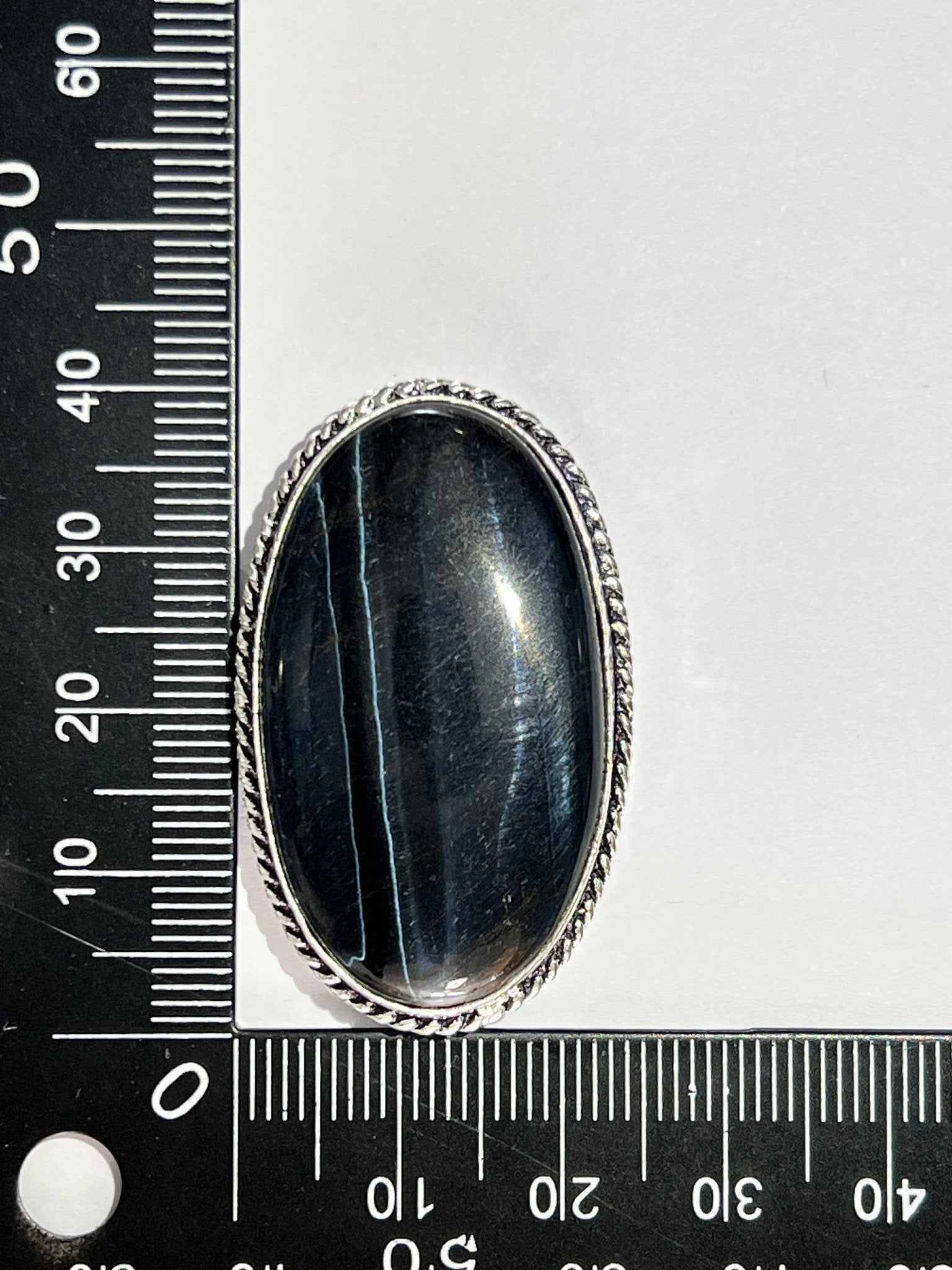 Oeil de Tigre sertie argenté n°A1 (4cm x 2,5cm) - Solyluna Macramé