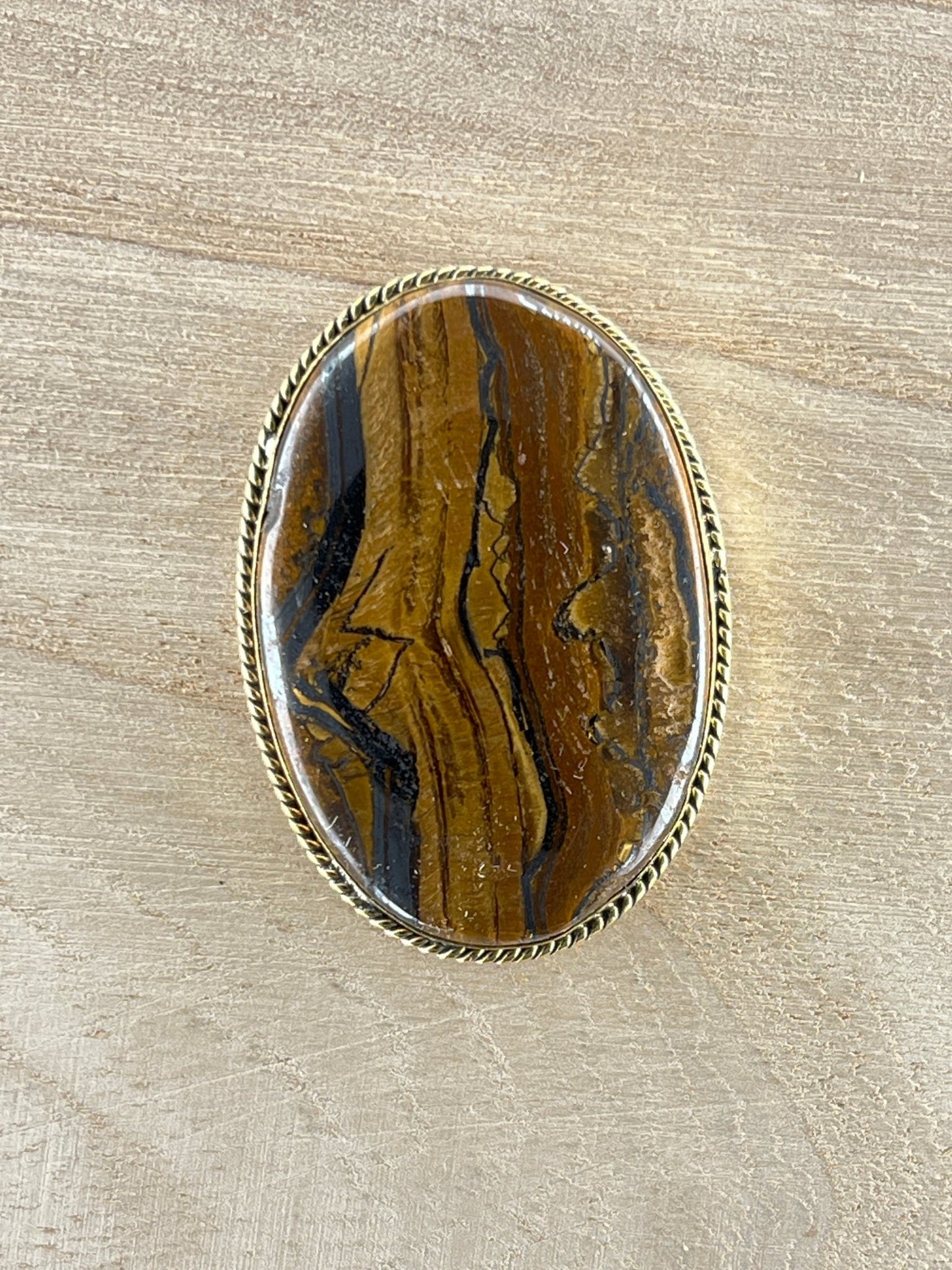 Oeil de Tigre sertie doré n°D4 (4,4cm x 3,1cm) - Solyluna Macramé