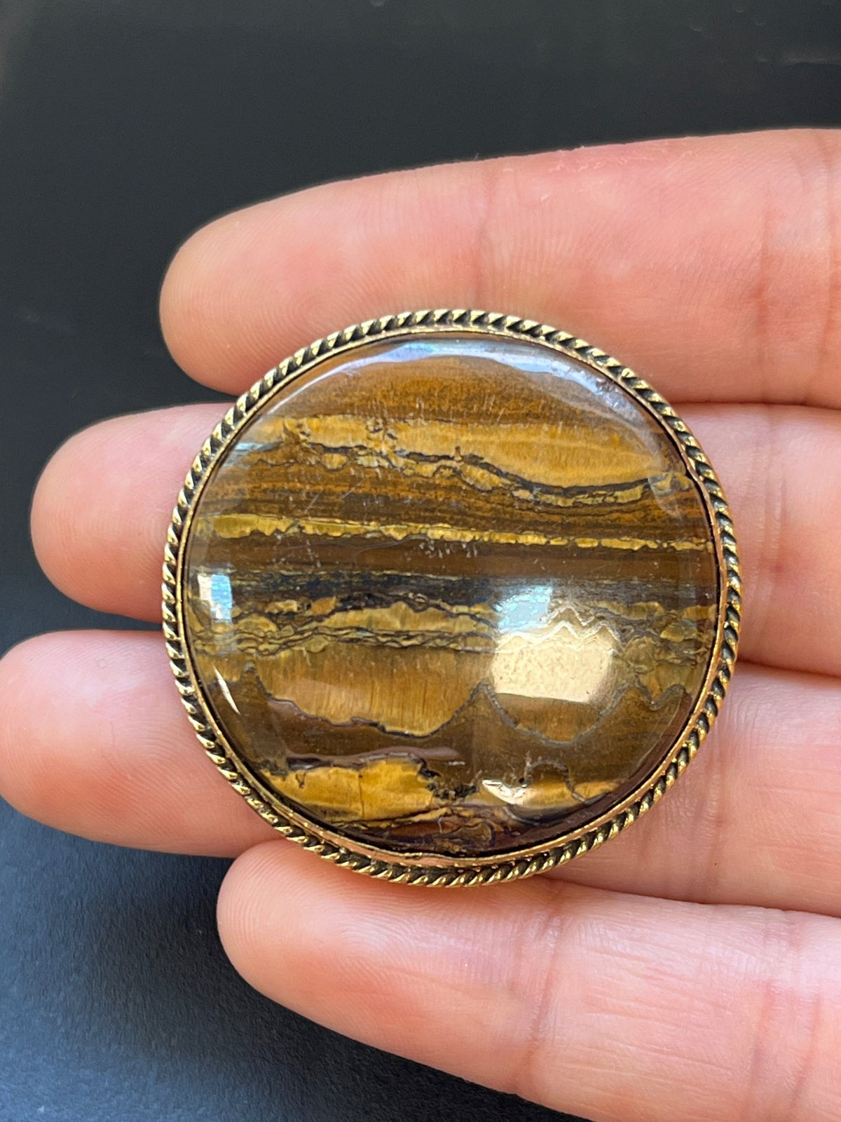 Oeil de Tigre sertie doré n°D5 (3,6cm de diamètre) - Solyluna Macramé