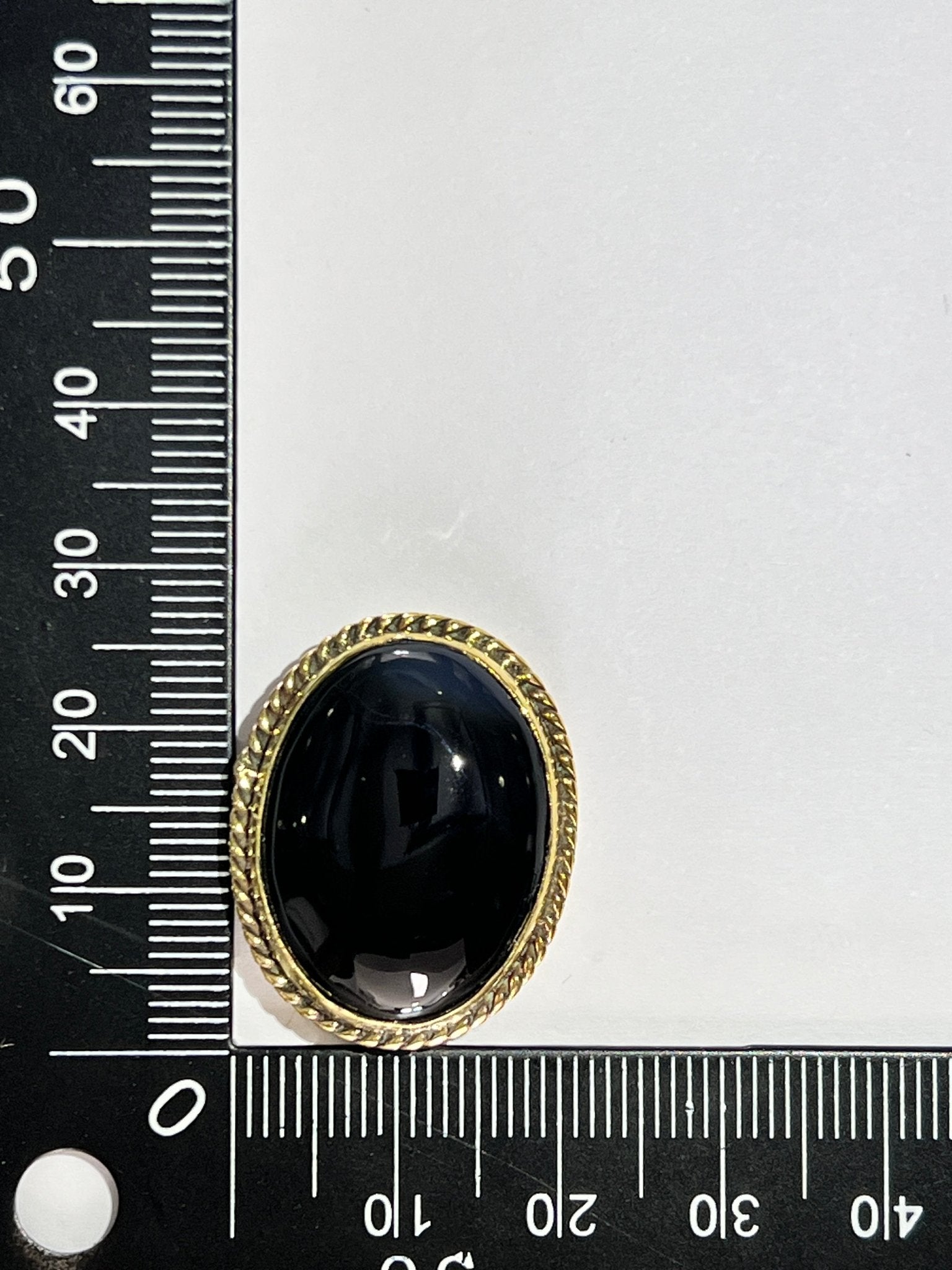 Onyx Noire sertie doré n°D1 (2,6cm x 2,1 cm) - Solyluna Macramé