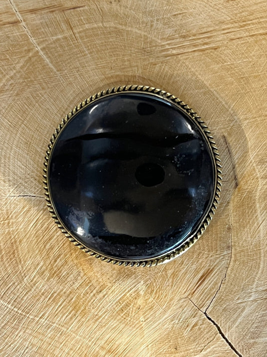 Onyx Noire sertie doré n°D1 (3,3cm x 3,3cm) - Solyluna Macramé