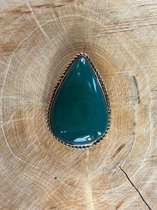 Onyx Verte sertie doré n°D1 (3,5cm x 2,4cm) - Solyluna Macramé