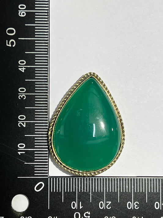 Onyx Verte sertie doré n°D1 (3,7cm x 2,7cm) - Solyluna Macramé