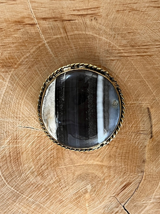 Opale Bleue sertie doré n°D5 (2,8cm de diamètre) - Solyluna Macramé