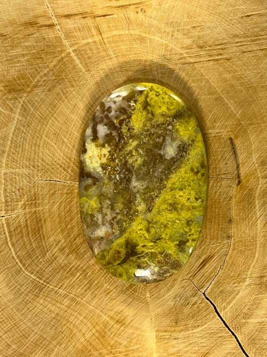 Opale Verte n°2 (4,2cm x 2,7cm) - Solyluna Macramé