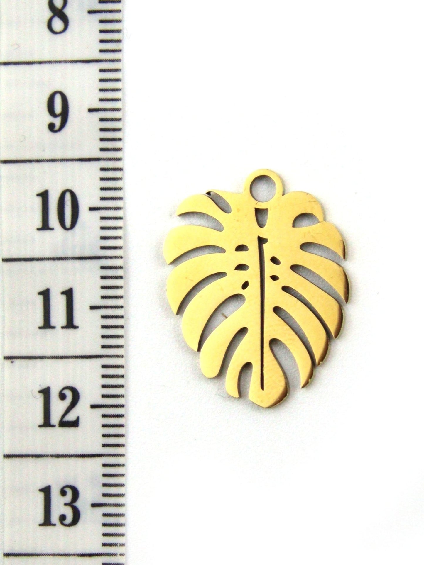 Pendentif feuille Monstera en acier inoxydable - Solyluna Macramé