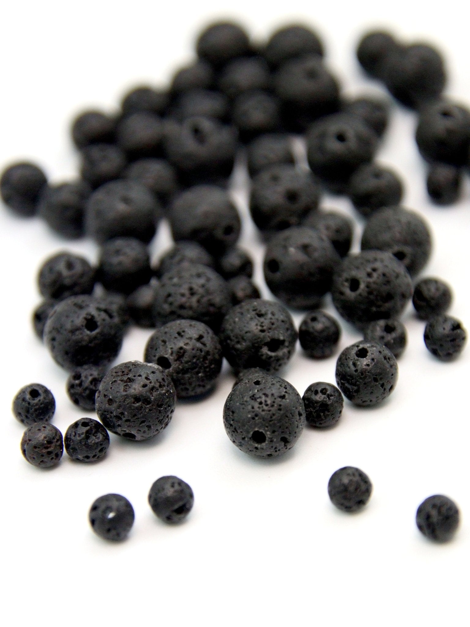 Perles rondes noires en pierre de lave – 4, 6 ou 8 mm - Solyluna Macramé