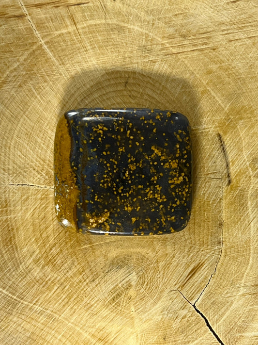 Piétersite n°1 (2,6cm x 2,4cm) - Solyluna Macramé
