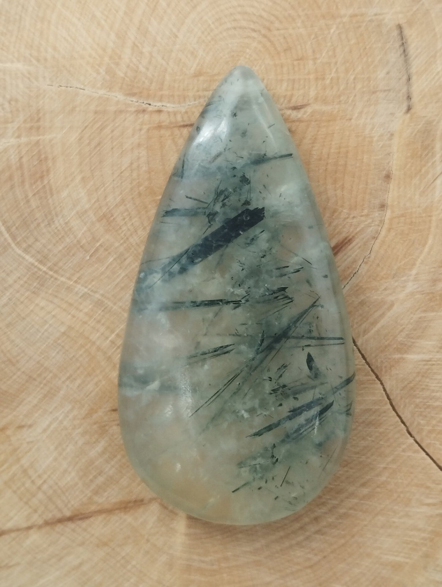 Préhnite Rutile n°4 (5,39 cm x 2,84 cm) - Solyluna Macramé