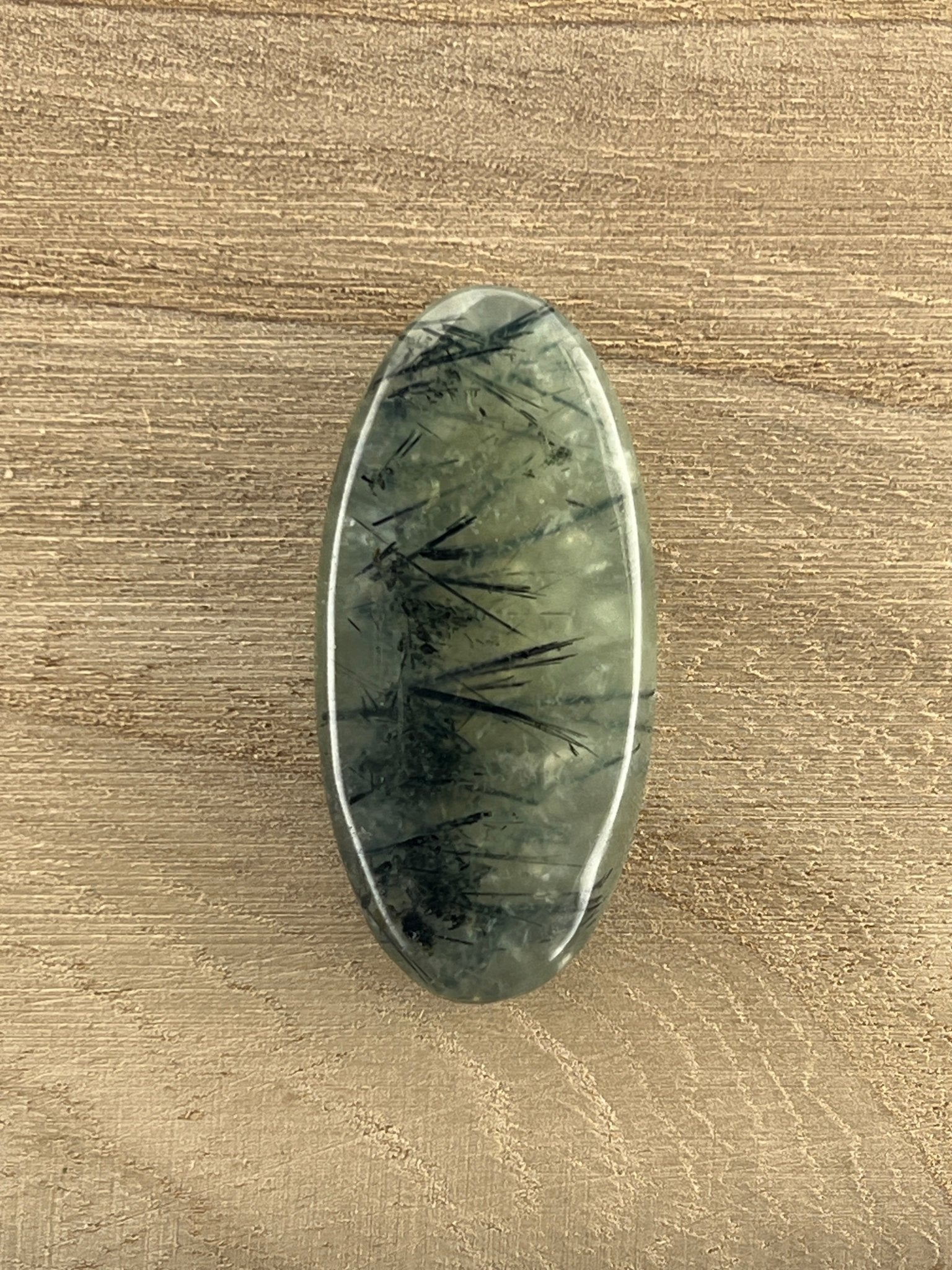 Préhnite Rutile n°5 (4,6cm x 2,1cm) - Solyluna Macramé