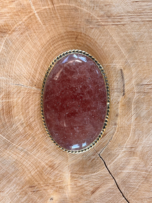 Quartz Fraise sertie doré n°D1 (4cm x 2,6cm) - Solyluna Macramé