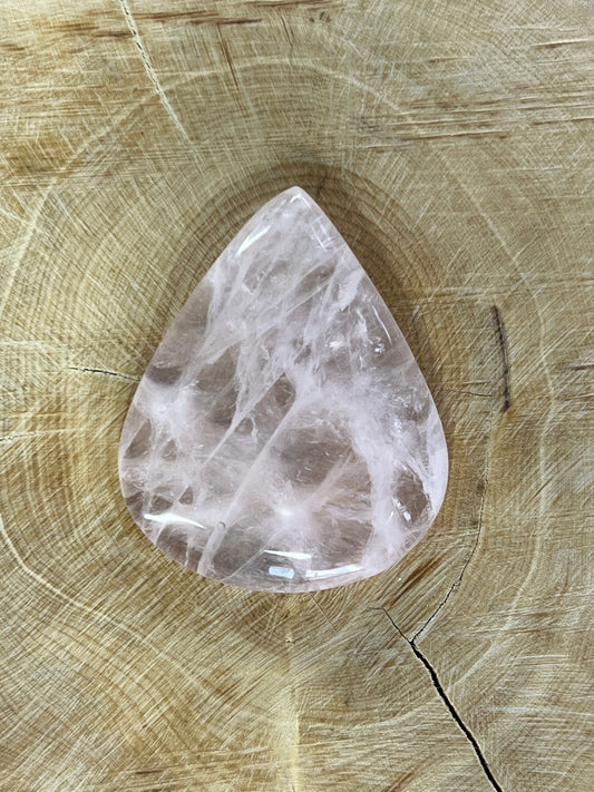 Quartz Rose n°3 (3,9cm x 3,2cm) - Solyluna Macramé