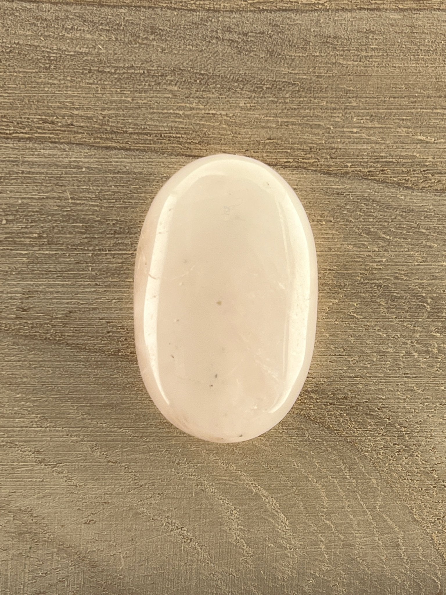 Quartz Rose n°5 (3,9cm x 2,5cm) - Solyluna Macramé