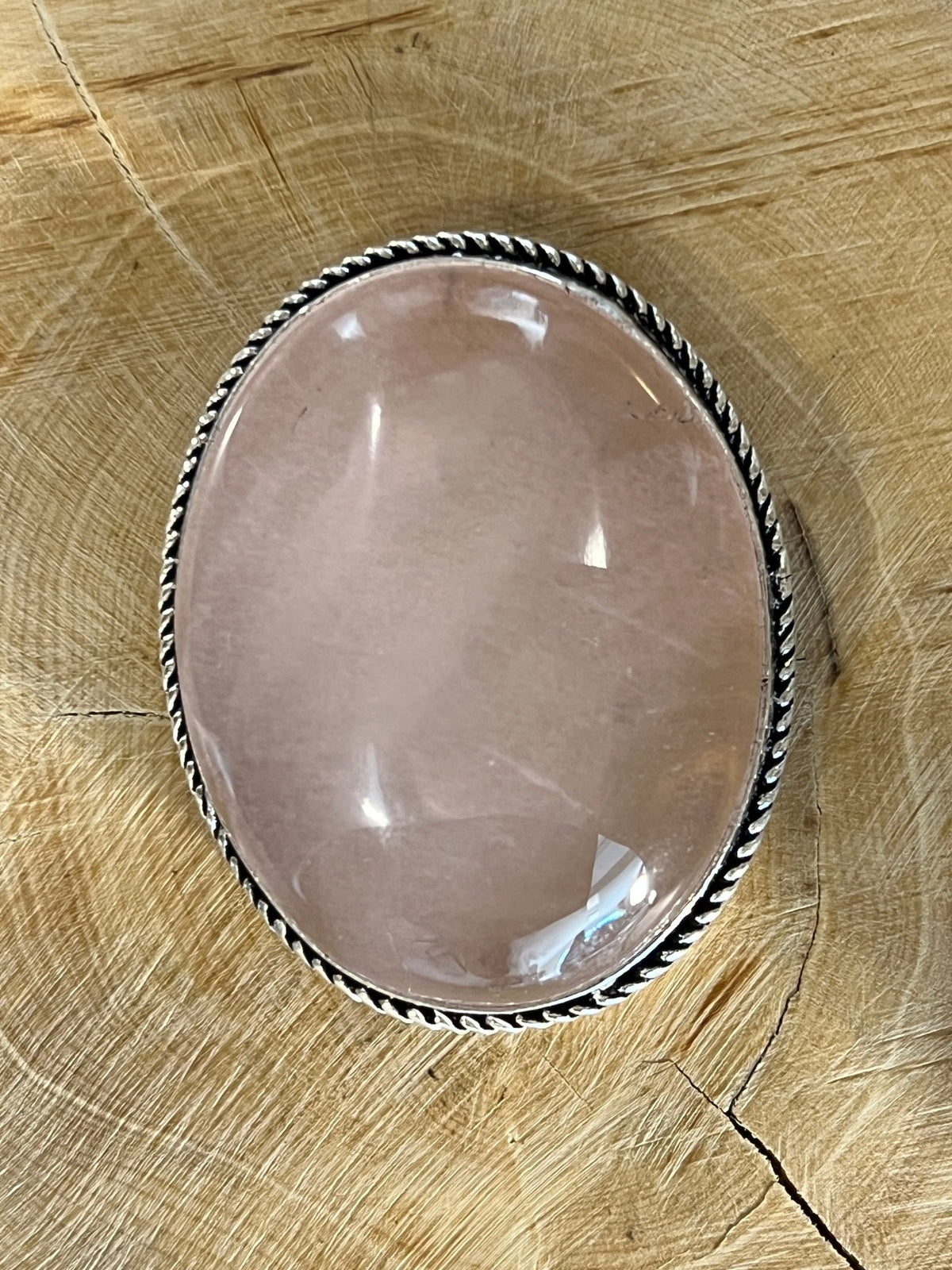 Quartz Rose sertie argenté n°A1 (4,3cm x 3,4cm) - Solyluna Macramé