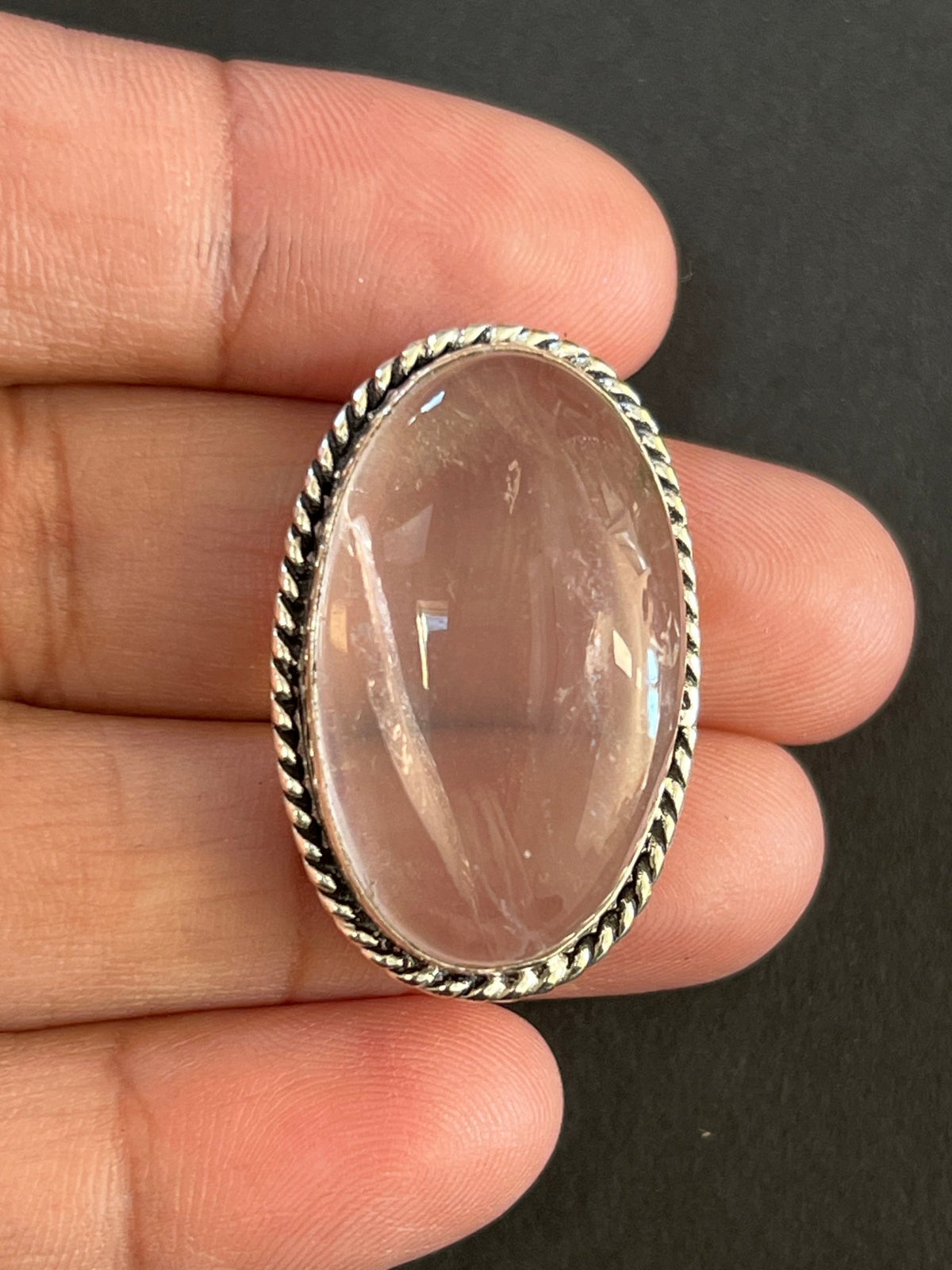Quartz Rose sertie argenté n°A2 (3cm x 2cm) - Solyluna Macramé