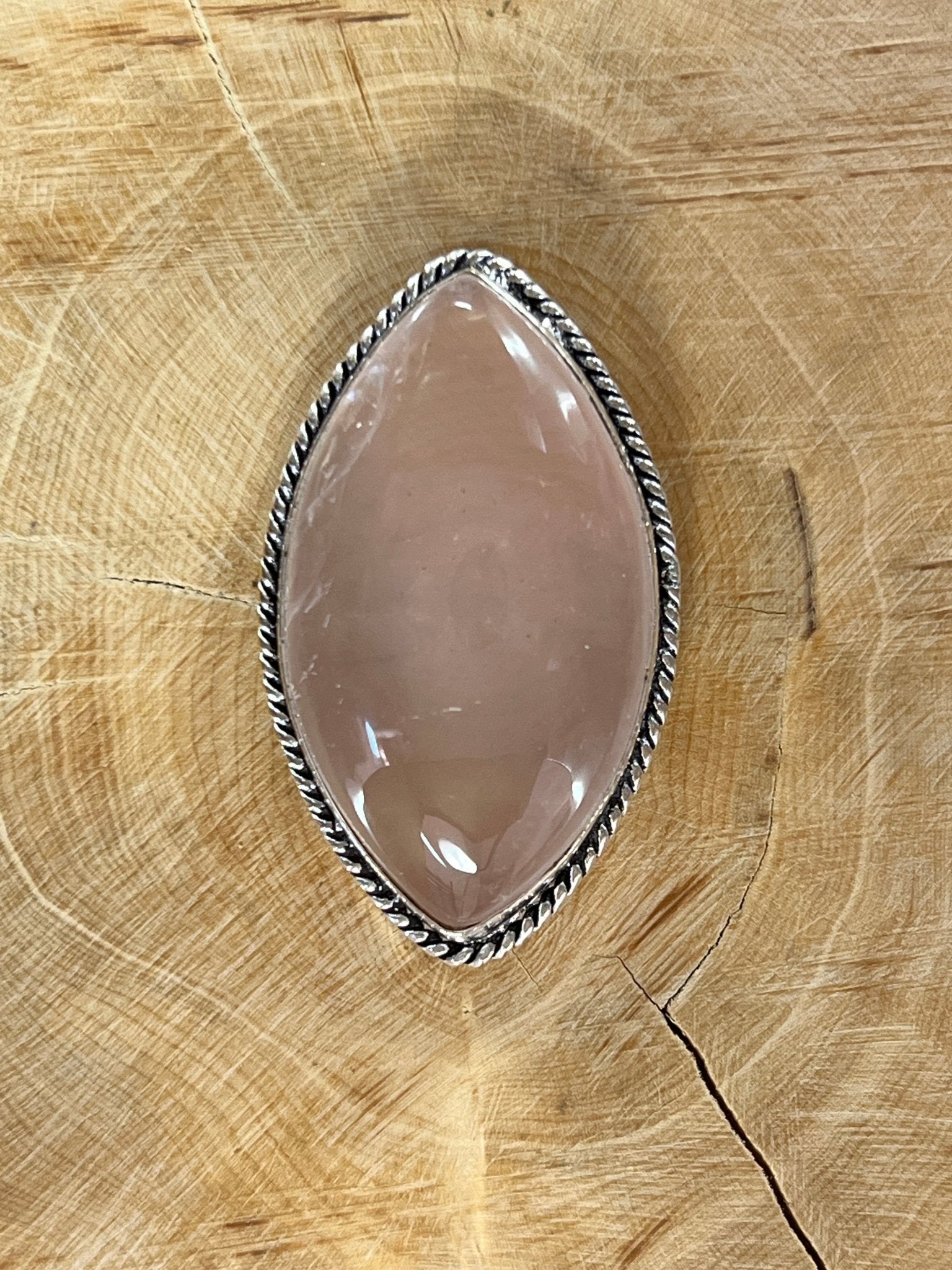 Quartz Rose sertie argenté n°A4 (4,2cm x 2,4cm) - Solyluna Macramé