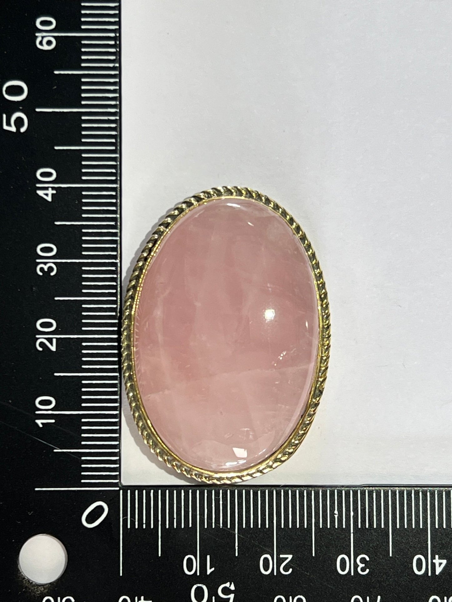 Quartz Rose sertie doré n°D4 (3,9cm x 2,8cm) - Solyluna Macramé