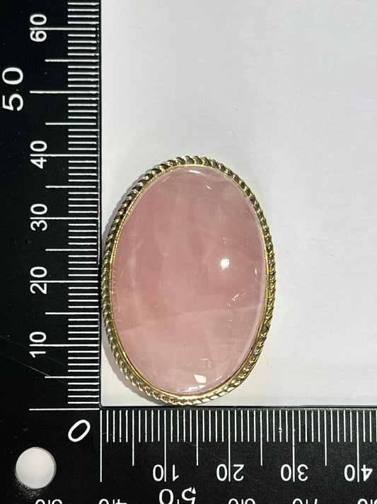 Quartz Rose sertie doré n°D4 (3,9cm x 2,8cm) - Solyluna Macramé