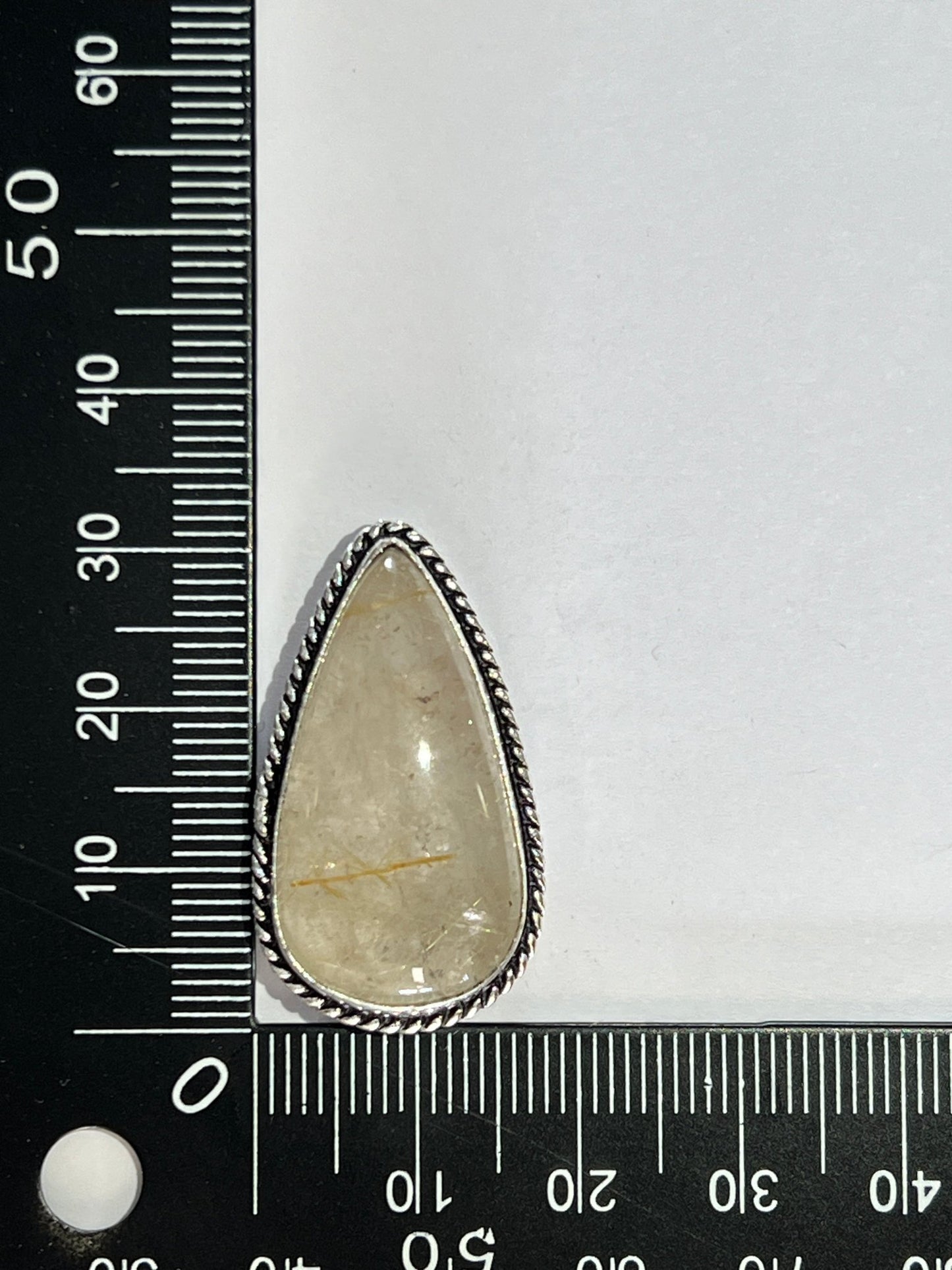 Quartz Rutile sertie argenté n°A4 (3,1cm x 1,8cm) - Solyluna Macramé