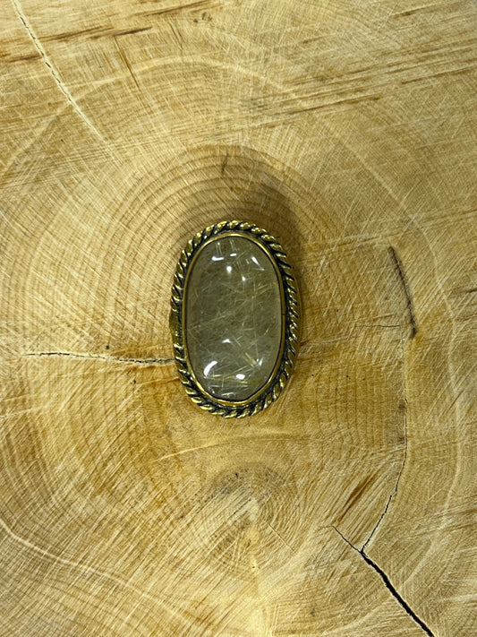 Quartz Rutile sertie doré n°D1 (2,1cm x 1,4cm) - Solyluna Macramé
