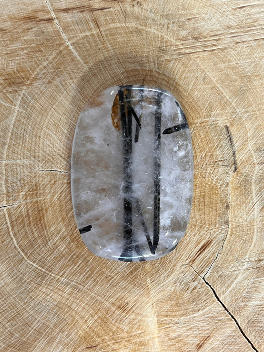 Quartz Tourmaline n°4 (3,7cm x 2,6cm) - Solyluna Macramé