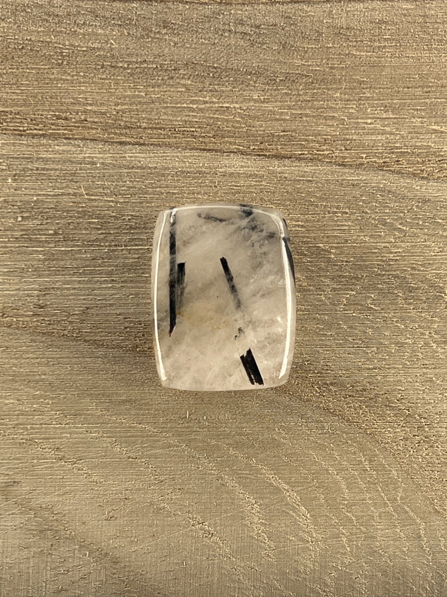 Quartz Tourmaline n°5 (2,4cm x 1,8cm) - Solyluna Macramé