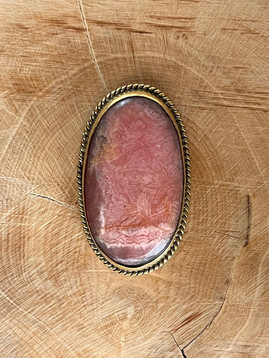 Rhodochrosite sertie doré n°D2 (3,6cm x 2,1cm) - Solyluna Macramé