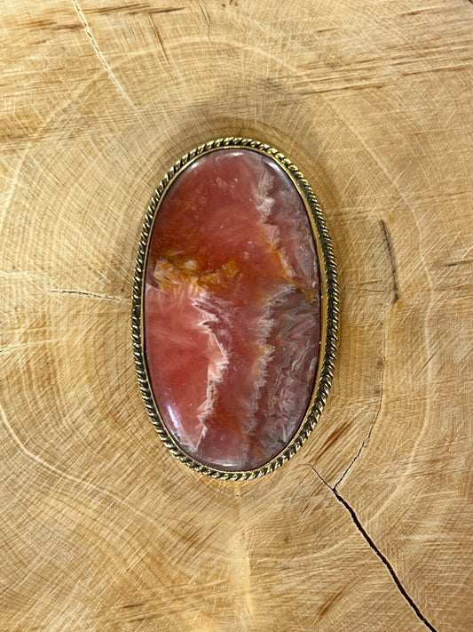 Rhodochrosite sertie doré n°D3 (4,1cm x 2,6cm) - Solyluna Macramé