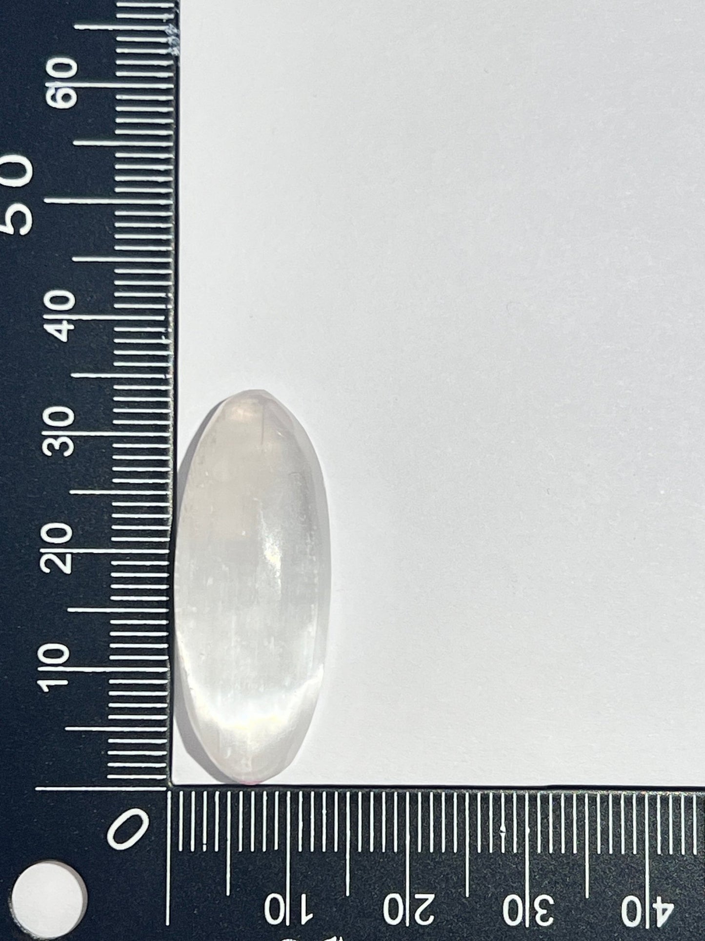 Sélénite n°3 (3,3cm x 1,2cm) - Solyluna Macramé