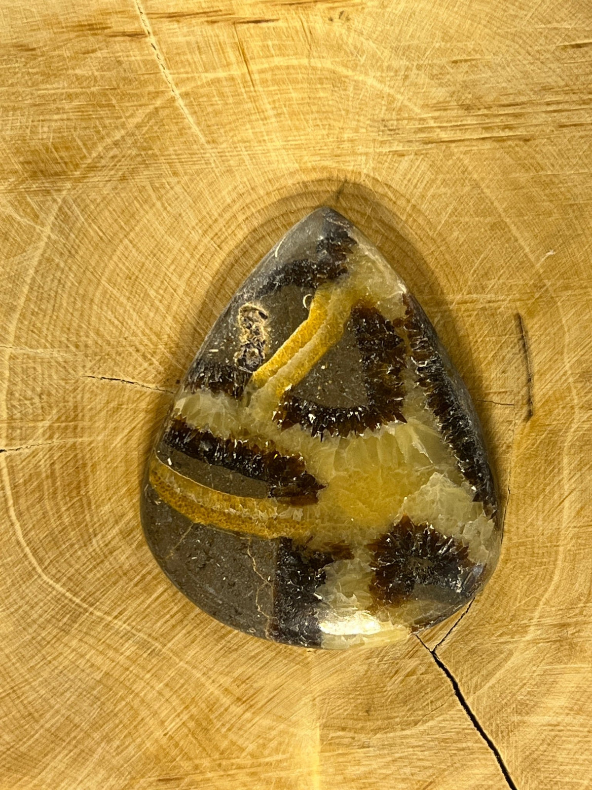 Septaria Jaune n°1 (4,2cm x 3,5cm) - Solyluna Macramé