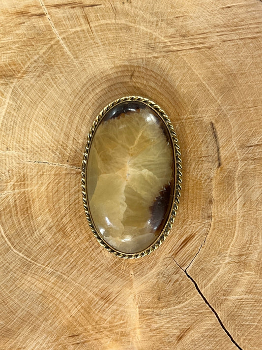 Septaria jaune sertie doré n°D1 (3,1cm x 2,2cm) - Solyluna Macramé