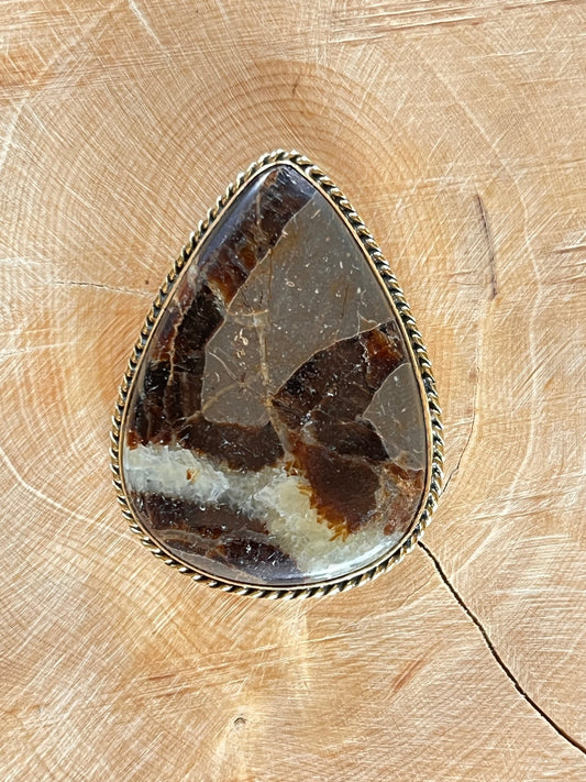Septaria jaune sertie doré n°D1 (4,3cm x 3,2cm) - Solyluna Macramé