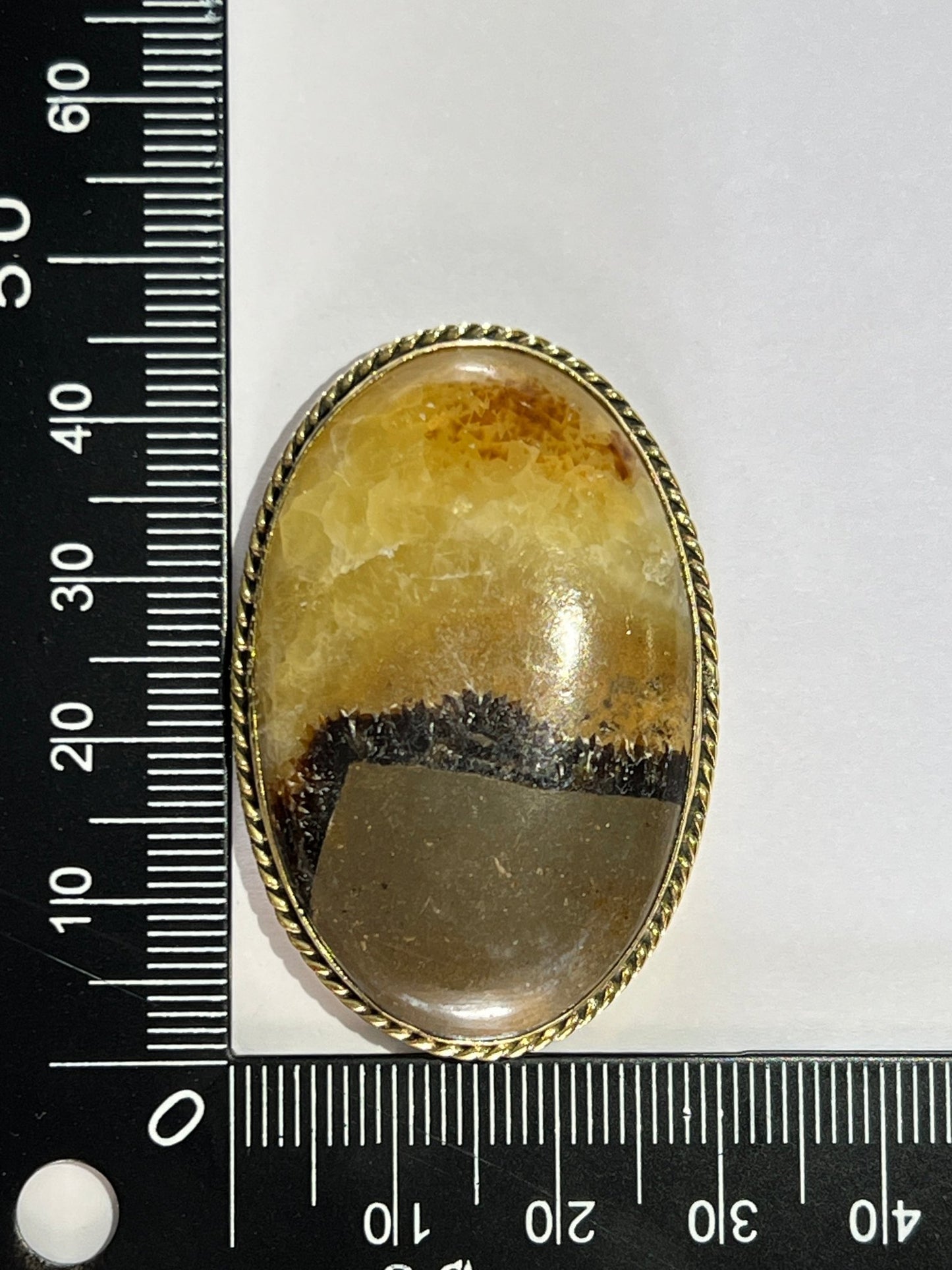 Septaria jaune sertie doré n°D1 (4,6cm x 3cm) - Solyluna Macramé