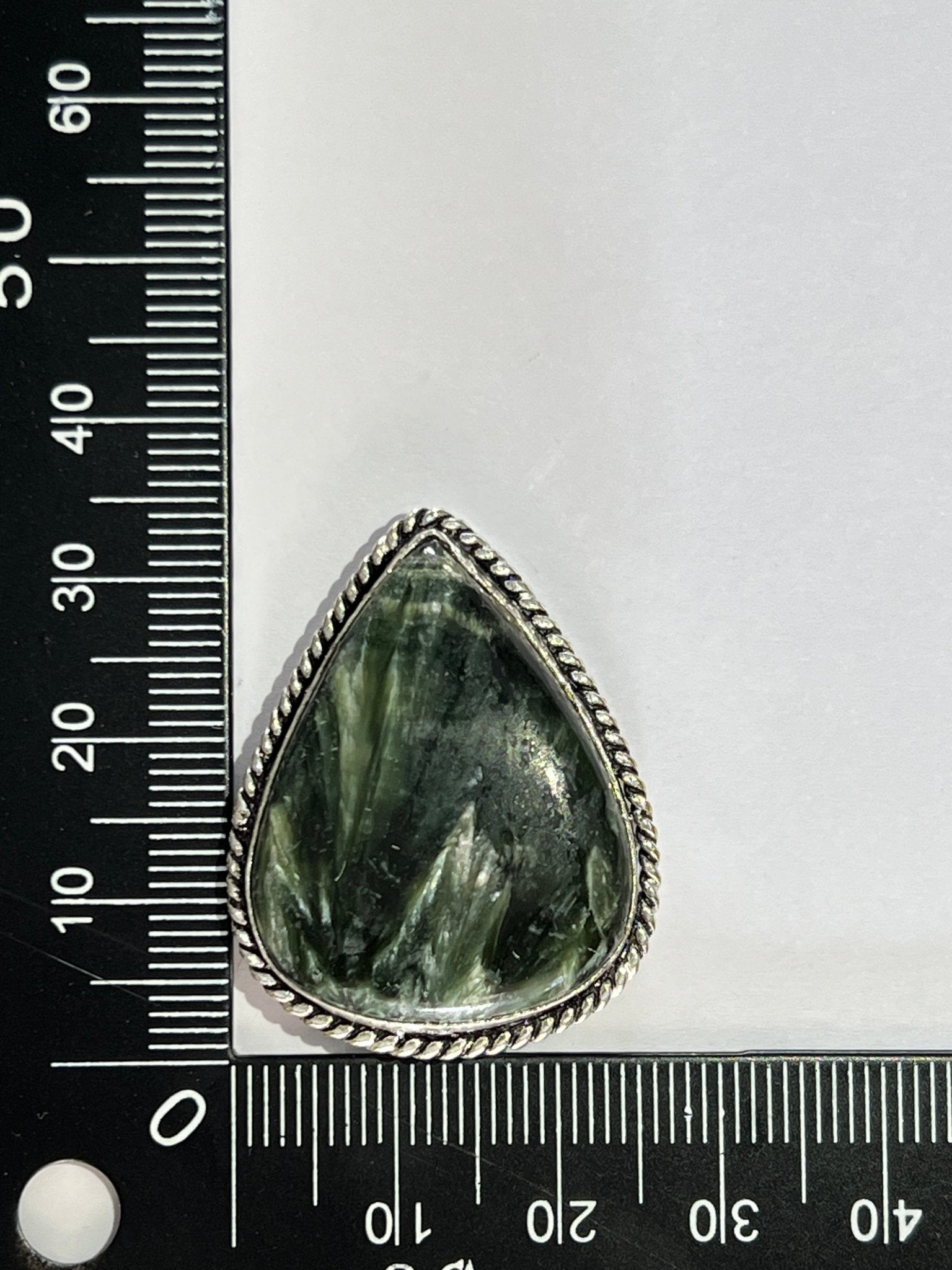 Séraphinite sertie argenté n°A1 (3,4cm x 2,6cm) - Solyluna Macramé