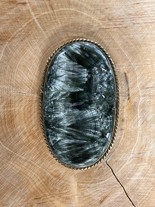 Séraphinite sertie doré n°D4 (4,7cm x 2,9cm) - Solyluna Macramé