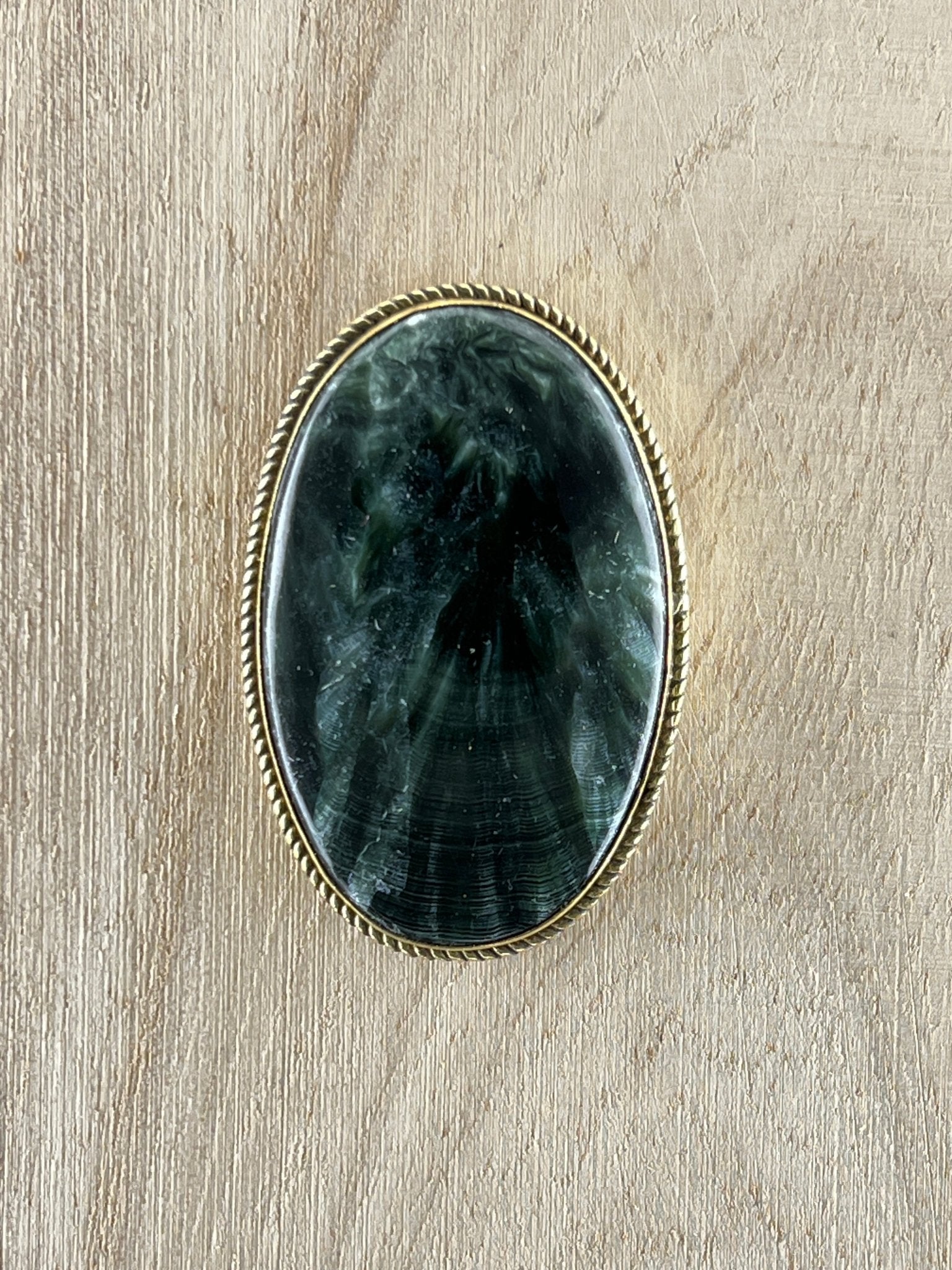 Séraphinite sertie doré n°D5 (4,2cm x 2,7cm) - Solyluna Macramé