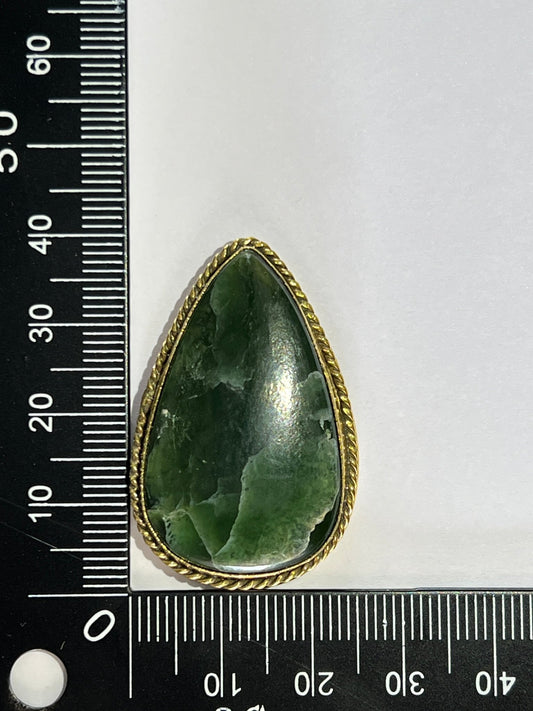 Serpentine sertie doré n°D1 (3,9cm x 2,6cm) - Solyluna Macramé