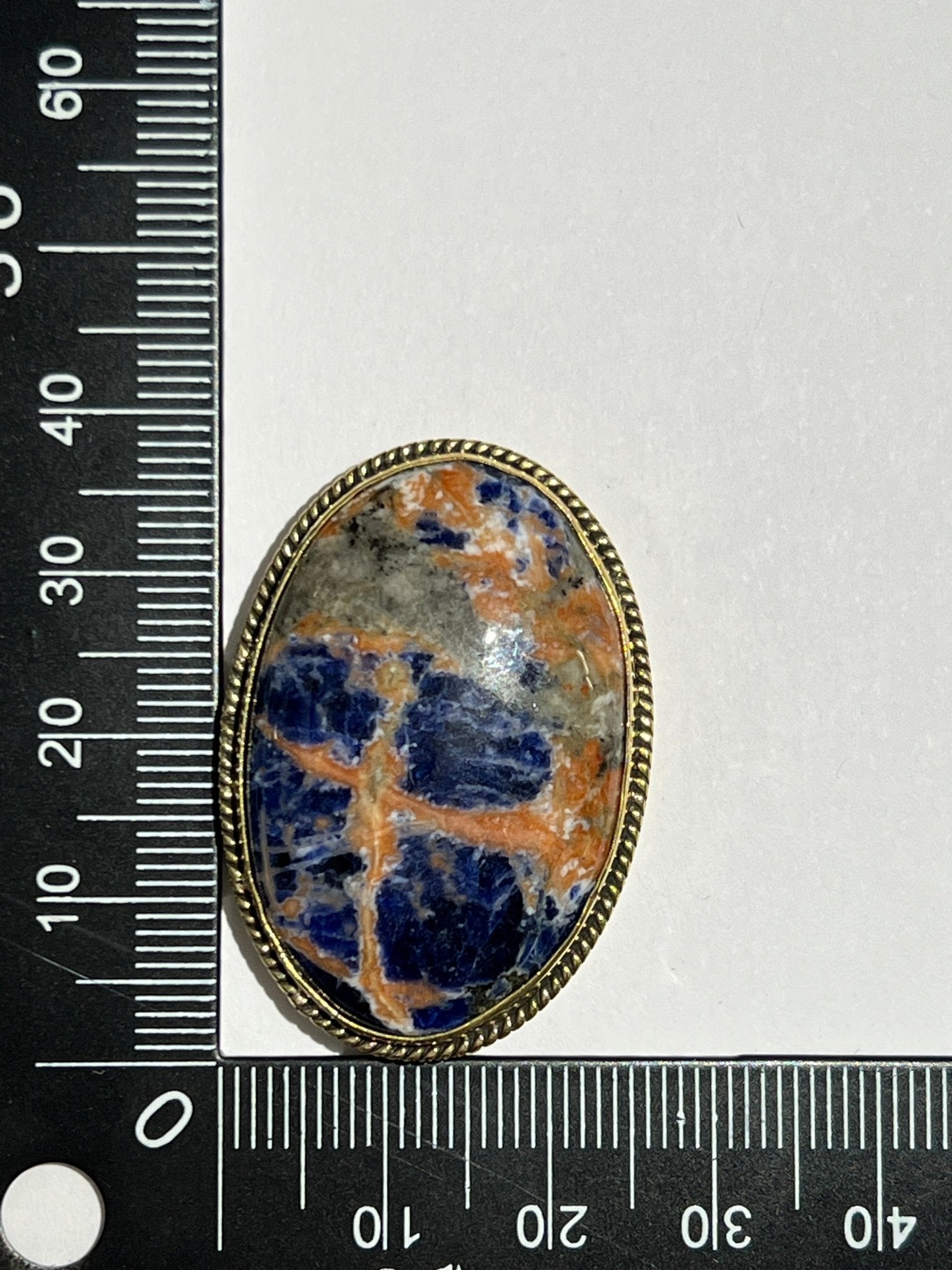 Sodalite sertie doré n°D3 (3,7cm x 2,5cm) - Solyluna Macramé