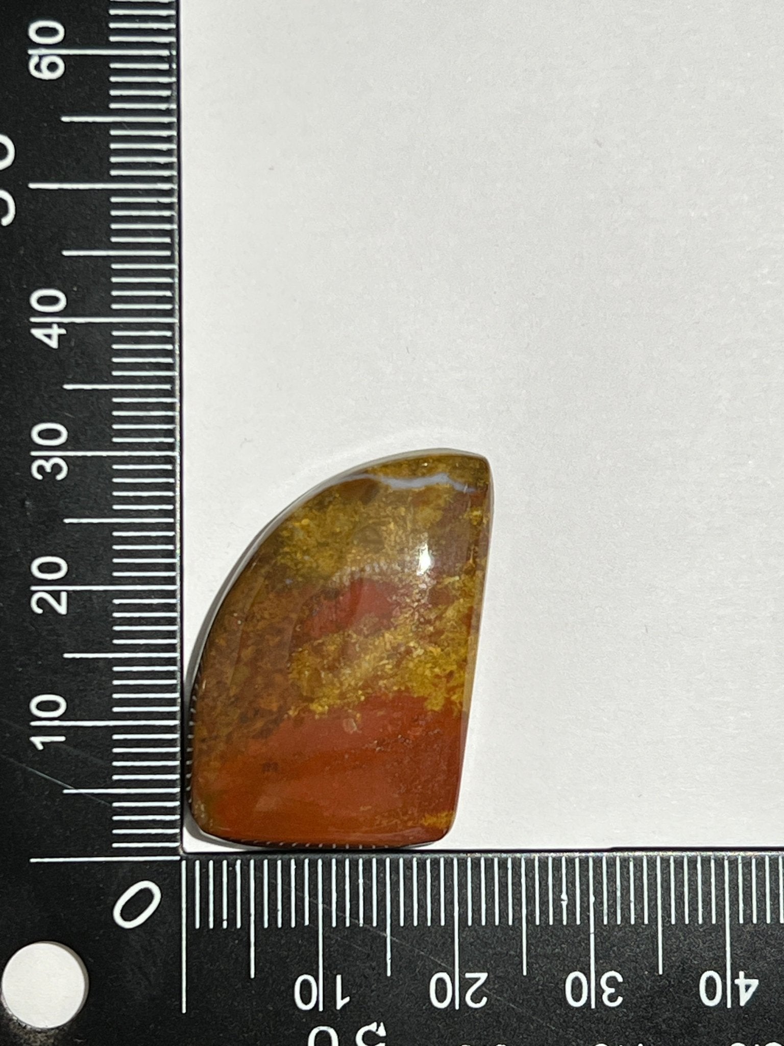Stromatolite Rouge n°1 (3,1cm x 2,1cm) - Solyluna Macramé