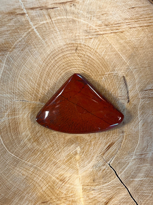 Stromatolite Rouge n°4 (2,2cm x 3,4cm) - Solyluna Macramé