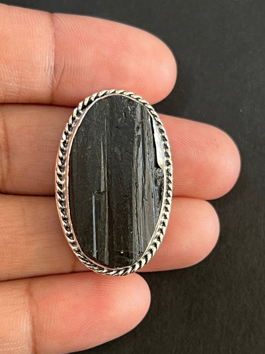 Tourmaline sertie argenté n°A1 (3,1 cm x 2cm) - Solyluna Macramé