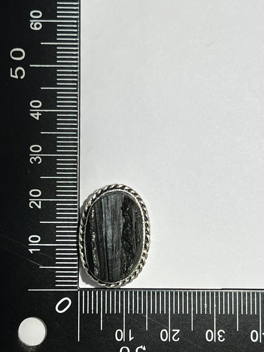 Tourmaline sertie argenté n°A2 (2,3cm x 1,6cm) - Solyluna Macramé