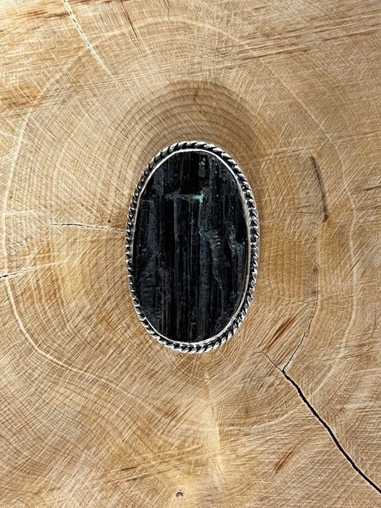 Tourmaline sertie argenté n°A3 (3,3cm x 2,1cm) - Solyluna Macramé