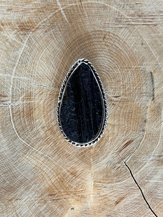 Tourmaline sertie argenté n°A4 (3,1cm x 1,8cm) - Solyluna Macramé
