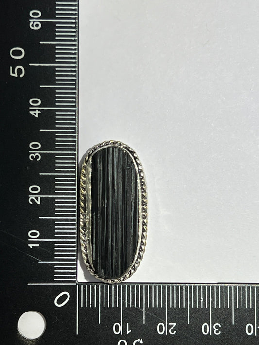 Tourmaline sertie argenté n°A5 (3,3cm x 1,6cm) - Solyluna Macramé